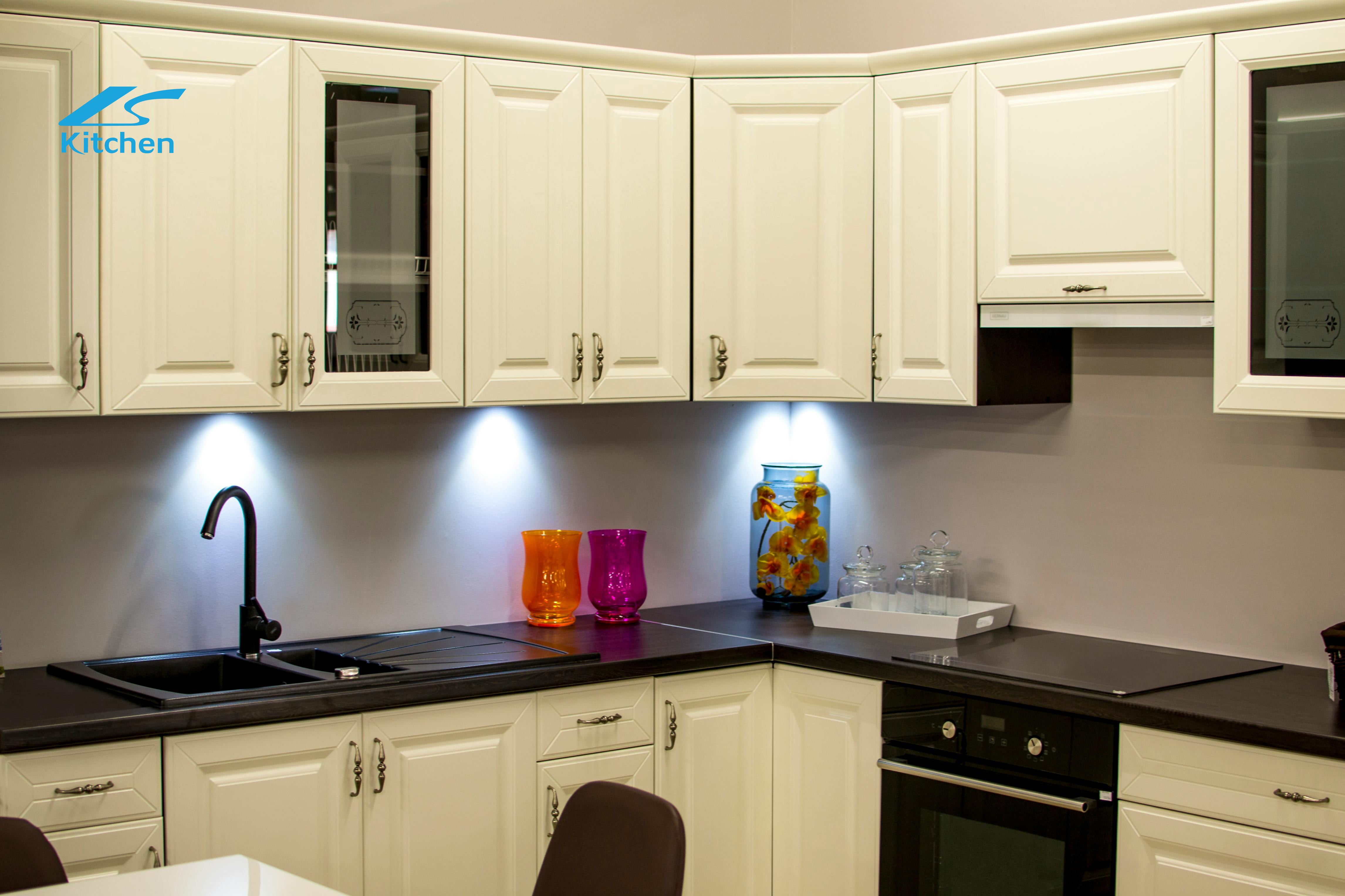 Say Goodbye To Kitchen Germs: How To Deep Clean And Maintain Your Sink The Right Way